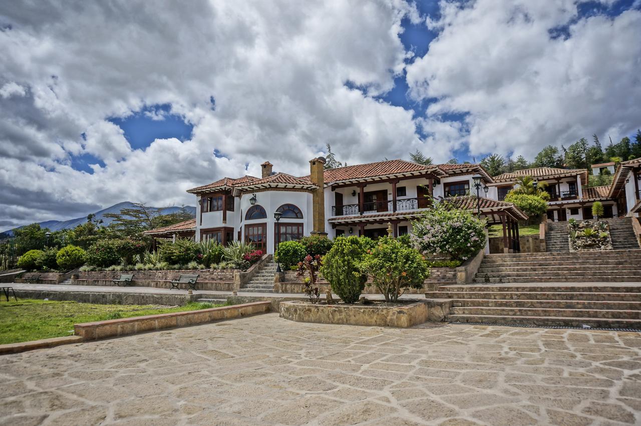 Club Campestre El Bosque De La Villa فيلا دي ليفا المظهر الخارجي الصورة