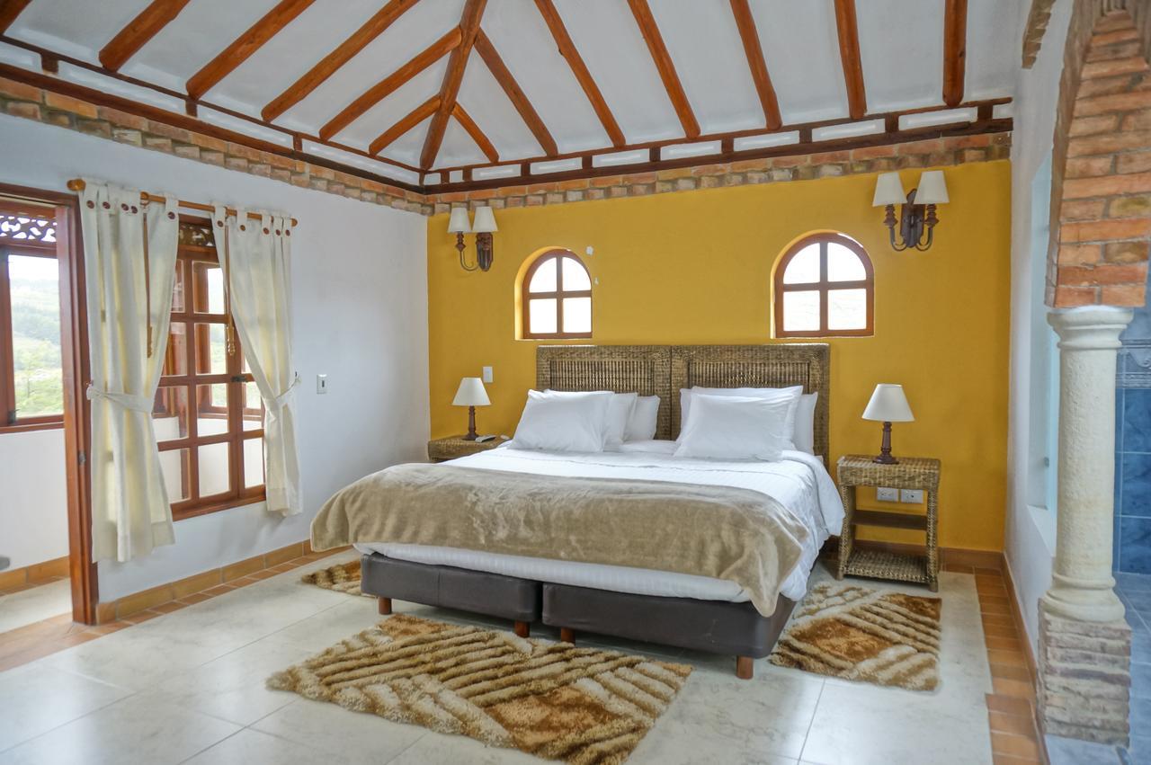 Club Campestre El Bosque De La Villa فيلا دي ليفا المظهر الخارجي الصورة